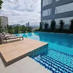 Contemporary 2R2B Studio 10 Minutes From Klcc