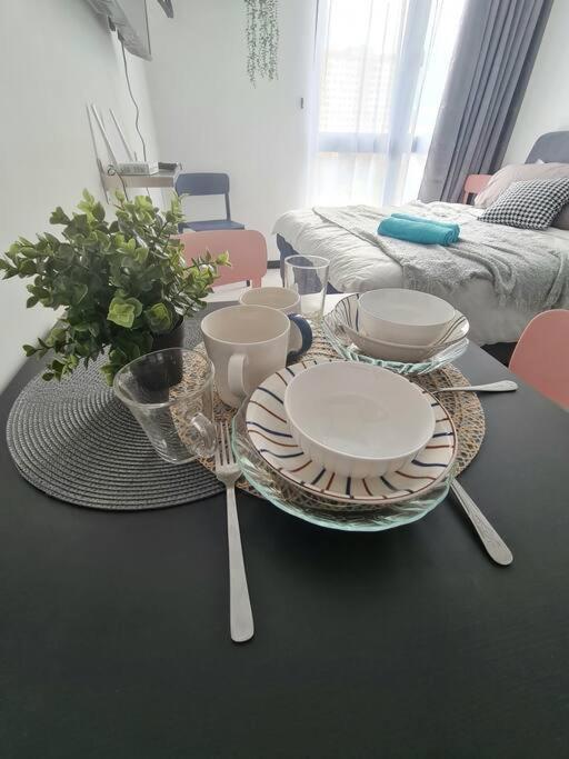 Apartment Contemporary 2r2b 10 Minutes From Klcc Kuala Lumpur